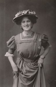 Miss Zena Dare, 1887-1975, c1930. alkotó: Unbekannt