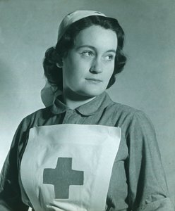 Nővér, 1940-es évek. alkotó: Unbekannt