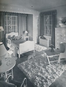 W. & J. Sloane óvoda krémszínű bútorokkal és bozontos fehér szőnyegekkel, kékre festett lapon alkotó: Unbekannt