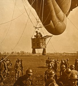 Ellenséges állások megfigyelése egy léggömbről, c1914-c1918 alkotó: Unbekannt