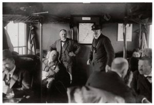 Egy Zeppelin utastere, Bodeni-tó, Németország, 1909-1933 1933 alkotó: Unbekannt