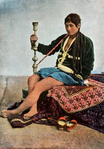 Persane Fumant Le Kalgan, perzsa nő, dohányzó Kalganban, 1900. alkotó: Unbekannt