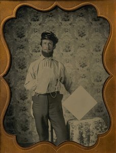 Olajbőr kalapban vakoló, 1850-60-as évek. alkotó: Unbekannt