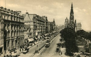 Princes Street Looking East, Edinburgh, 1920-as évek. alkotó: Unbekannt