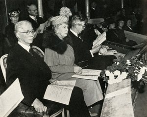 Queen Mary a Hálaadás a győzelemért koncerten, Royal Albert Hall, 1945, 1951. alkotó: Unbekannt