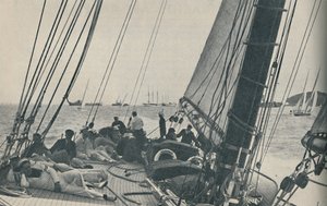 A legnagyobb brit versenyjachtok az 1937-es Cowes héten versenyeznek alkotó: Unbekannt