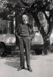 Romain Rolland francia drámaíró, író, művészettörténész és misztikus, 1921 alkotó: Unbekannt