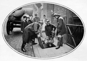 Csatornászok lefelé, London, 1903 1903 alkotó: Unbekannt