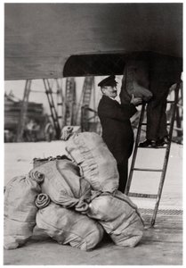 Posta szállítása, Zeppelin LZ 127 Graf Zeppelin, 1933 alkotó: Unbekannt