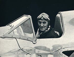 Sir Malcolm Campbell a Bluebird volánjánál, 1937 alkotó: Unbekannt