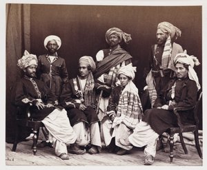 Nowroz Khan fiai kísérőkkel, 1878 körül alkotó: Unbekannt