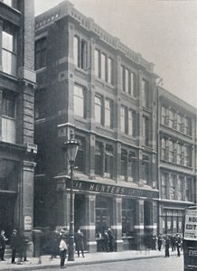 St. Bride Street Frontage, 1917 alkotó: Unbekannt