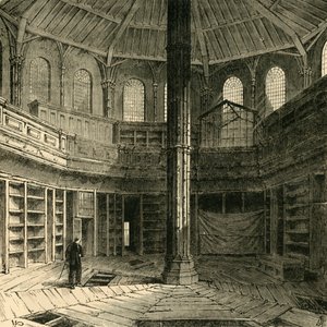 A káptalanház helyreállítása előtt, 1881. alkotó: Unbekannt
