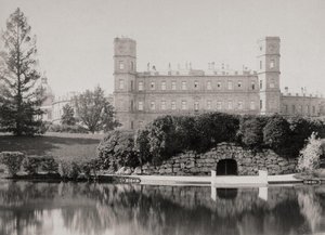 A Gatchina-i palota főhomlokzata, 1870-1880 alkotó: Unbekannt