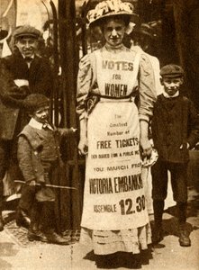 A szüfrazsett háziasszony 1908, 1933. alkotó: Unbekannt