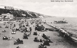A strand Bournemouthban, Dorsetben, az 1920-as években alkotó: Unbekannt