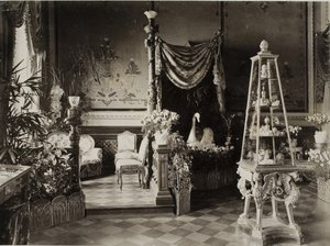 Az Orosz Birodalmi Családok Fabergé gyűjteményének kiállítása a St. Pete-i Dervis-kastélyban alkotó: Unbekannt