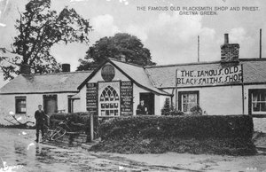 A híres régi kovácsműhely, Gretna Green, Dumfriesshire, Skócia, XX. század alkotó: Unbekannt