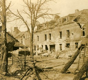 Az észak-franciaországi soissonsi üveggyár, 1914-c1918 alkotó: Unbekannt