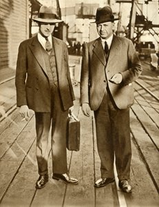 Thornton és MacDonald a Metro-Vickers-ügy után szabadult fel, 1933, 1935. alkotó: Unbekannt