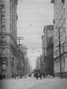 A város egyik legforgalmasabb bevásárlóutcájának magas homlokzata, 1935 alkotó: Unbekannt