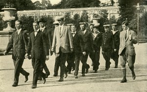 Újoncok kiképzése a Királyi Tengerészeti Önkéntes Tartalékban, Első világháború, 1914, 1920 körül. alkotó: Unbekannt
