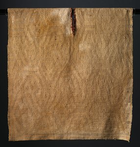 Tunika kétfejű kígyóval, Kr.e. 400-200. alkotó: Unbekannt