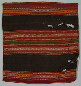 Vonatmintás ruha, 1800-as évek vége. alkotó: Unbekannt