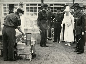 Az A.T.S. lányok a munkahelyen... Army School of Cookery at Aldershot, c1941, 1951. alkotó: Unbekannt