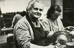 Női repülőgép-karbantartó és -javító munkások, Dél-Wales, II. világháború, c1939-c1944, 1946. alkotó: Unbekannt