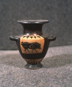 Fekete figura hidria vagy vizesedény, bikát ábrázol, Kr. e. 5. század alkotó: Unbekannt Unbekannt