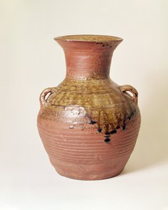 Jar a Han-dinasztiából (Kr. e. 206-220). Proto Porcelán