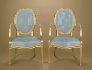 Adam ovális támlájú aranyozott faragó szék, kék kárpitozással, 1780 körül alkotó: Unbekannt Unbekannt