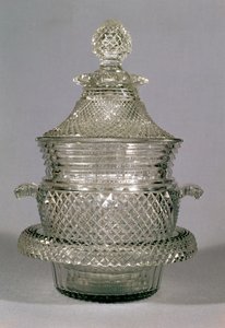 Borhűtő, 1815-20 körül (vágott üveg)