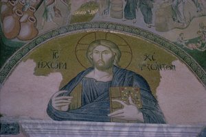 Krisztus a felségben, mozaik a bizánci Chora Szent Megváltó-templom narthex ajtaja felett (fotó) alkotó: Unbekannt