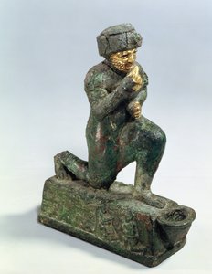 Hammurapi, Babilon királya, egy szent fa előtt imádkozik, ie 1750 körül (bronz és arany) alkotó: Unbekannt