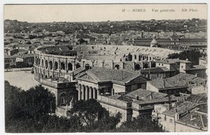 Languedoc Roussillon, Gard (30), Nimes: általános kép a városról az arénákkal és a Maison Carree-vel - Képeslap 19. század vége-XX. század alkotó: William M. Timlin