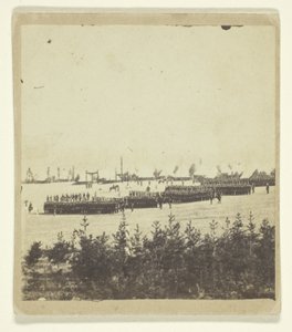 A tizenhetedik New York-i ruhaparádé alkotó: Unknown