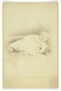 Cím nélkül (Csecsemő portréja) alkotó: Unknown