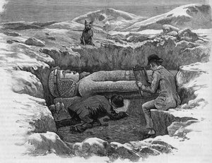 Felfedezte II. Rhamszesz kolosszális szobrát. A hieroglifákat tükörtükrözéssel számítják ki. Metszet 1886-ból. alkotó: Unknown artist
