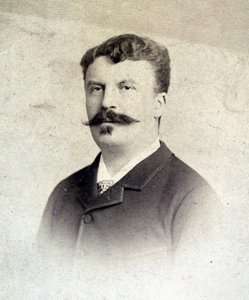 Guy de Maupassant portréja alkotó: Unknown artist