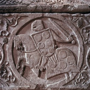 A palotacsalád lovagjának szarkofágja (valószínűleg a palota Hugh), az alsó dombormű részlete. üveggolyó. 1292. Toulouse, Jakobinusok temploma alkotó: Unknown artist