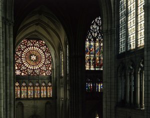 Ólomüveg ablakok és a Troyes-i székesegyház rozettája alkotó: Unknown artist