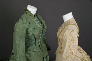 Trousseau ruha alkotó: Unknown artist