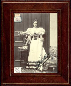 Victoria Melita de Saxe Cobourg-Gotha – Viktória Melita szász-coburgi és gothai hercegnő (1876-1936), névtelen. Ezüst zselatin fotózás alkotó: Unknown artist
