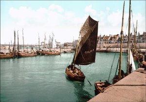 Kilátás Calais-ra, a kikötőre. Photochrome v. 1890. alkotó: Unknown artist