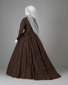Esküvői ruha alkotó: Unknown artist