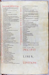 Egy oldal a 11. századi Bibliából a Leviticus könyvének kezdőbetűivel. alkotó: Unknown artist