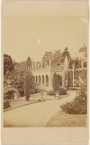 Alton Gardens - tér és szökőkút alkotó: Unknown artist