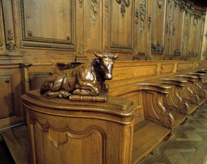 Barokk építészet: ökröt ábrázoló fabódé, Szent Lukács evangélista attribútuma. A Szent István-templom kórusa (XVIII. század). Belső nézet. Marmoutier, Bas Rhin (67). alkotó: Unknown artist